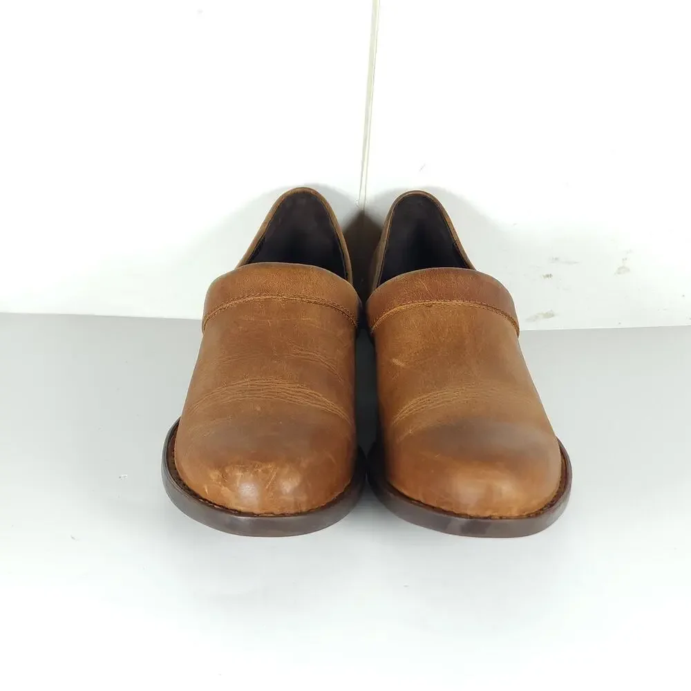 Born Marka Women's US 7,5M Brown Distressed Leather Slip On Ankle Booties Shoes - Picture 3 of 16